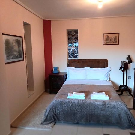 Ταξιδιώτες Travellers Daire Megalopolis Dış mekan fotoğraf
